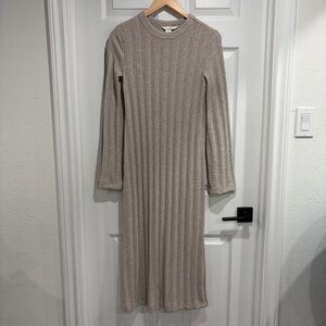 H&M Elegant Long Sleeve Beige Ribbed Knit Dress with Side Slit